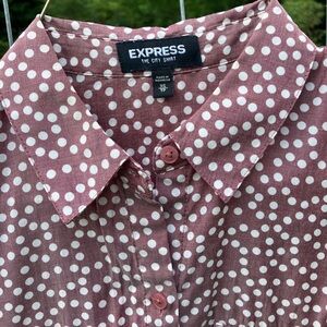 Women’s polka dot button up top